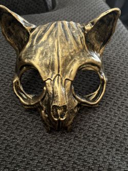 Vampire cat skeleton mask