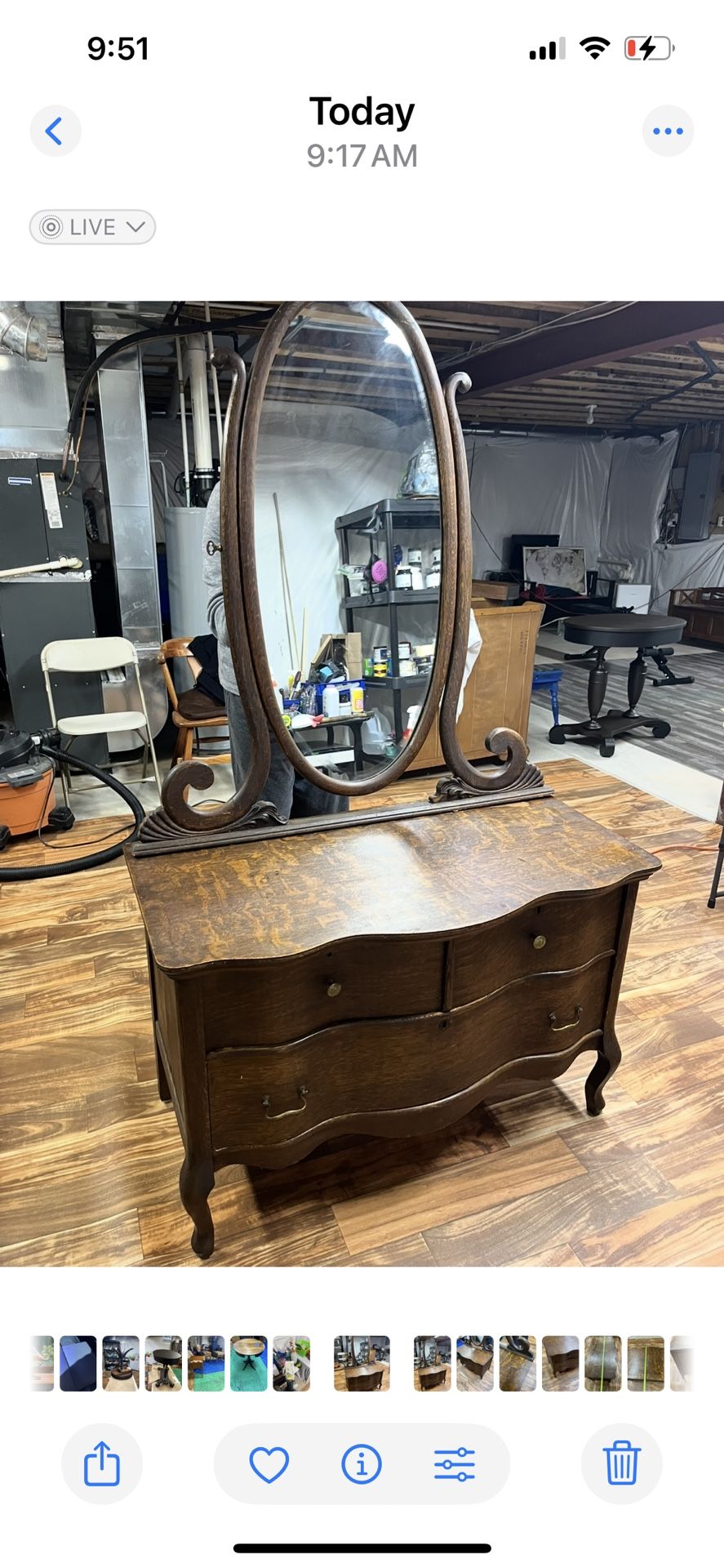 Serpentine Dresser W Mirror