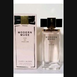 Sealed Estee Lauder Modern Muse Perfume Spray 1.7 Oz Spray