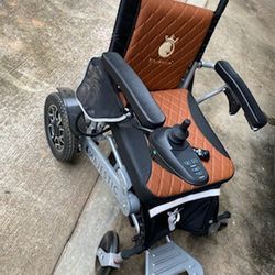majestic iq-7000 electric wheelchair