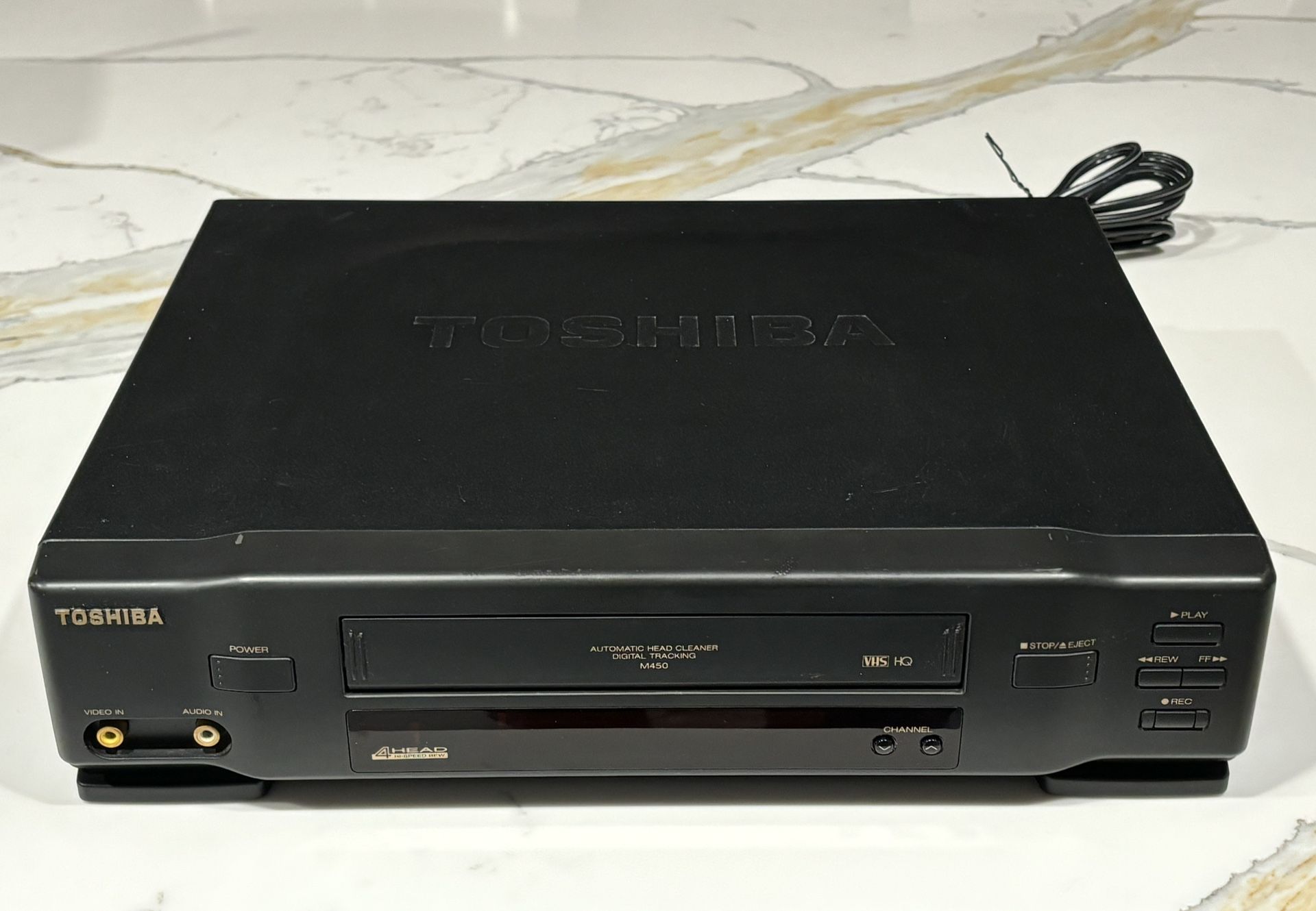 TOSHIBA VHS VCR VIDEO CASSETTE RECORDER M-450 BLACK