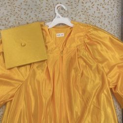 Grassy Lake Elementary Pre k Sized Graduation Cap and Gown 30”