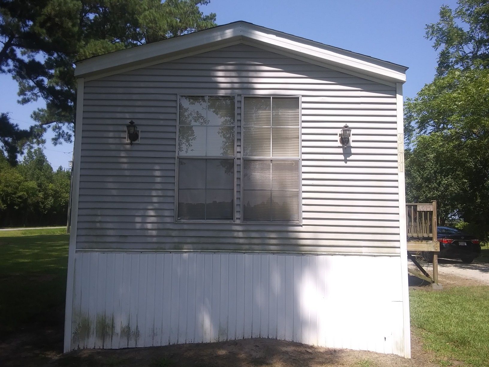 1997 Fleetwood 14x80 wind zone 2 mobile home for Sale in Vanceboro, NC