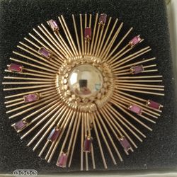 Vtg.Rare Gold Tone Sunburst & Crystals Pin