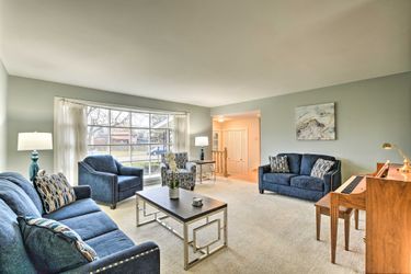 Living room furniture set