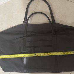 Black Canvas Lightweight Travel/Overnight Bag
