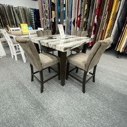 5pc Dinning Table $649