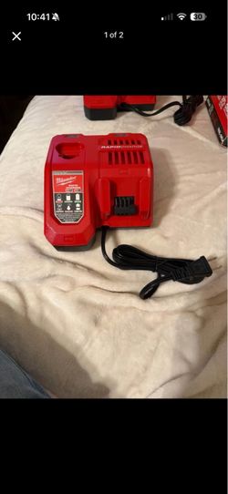 Milwaukee M12 and M18 Rapid Battery Charger