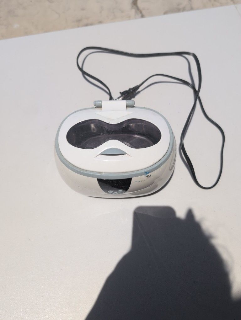 Ultrasonic Cleaner