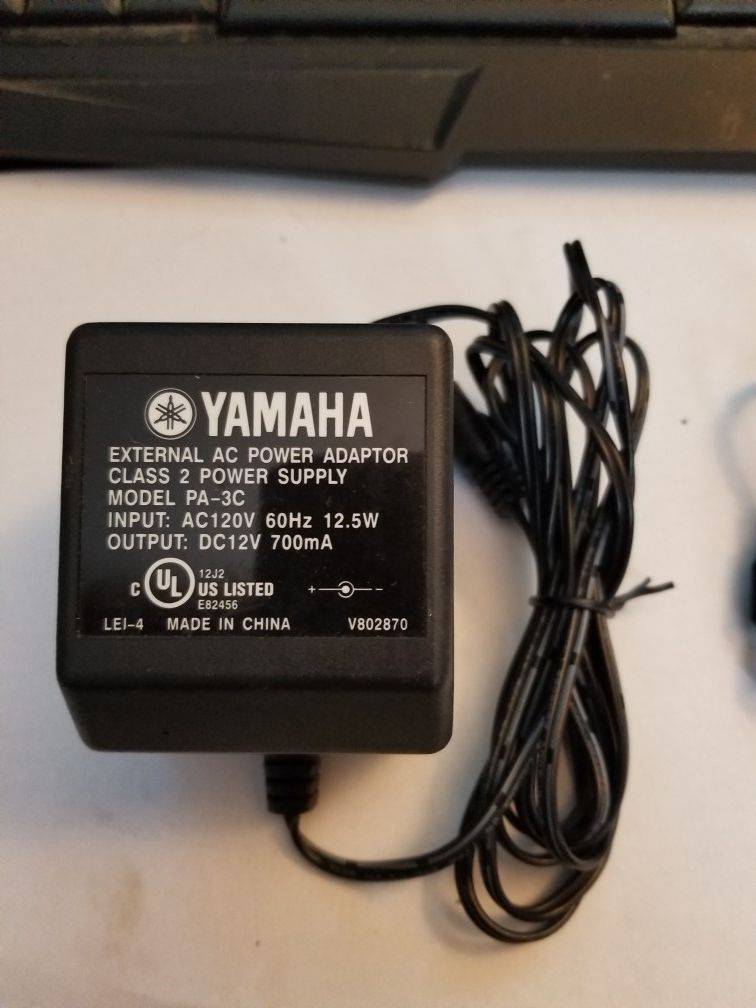 Yamaha PA-3C AC Adapter power supply