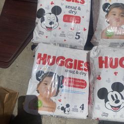 Huggies Diapers Size 4 And 5 Each Bag $8