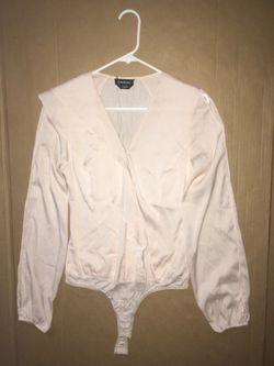 Bebe blousse size M