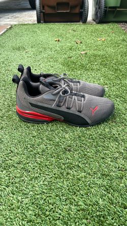 Mens Puma Casual Sneakers Size 12 (Runs Small Feels Like 11) $39 OBO