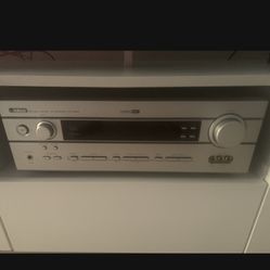 Yamaha Receiver 