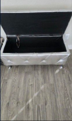 Vanity Bench