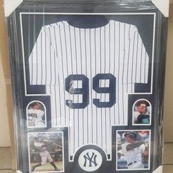 NY YANKEES AARON JUDGE FRAMED SIGNED JERSEY WITH COA