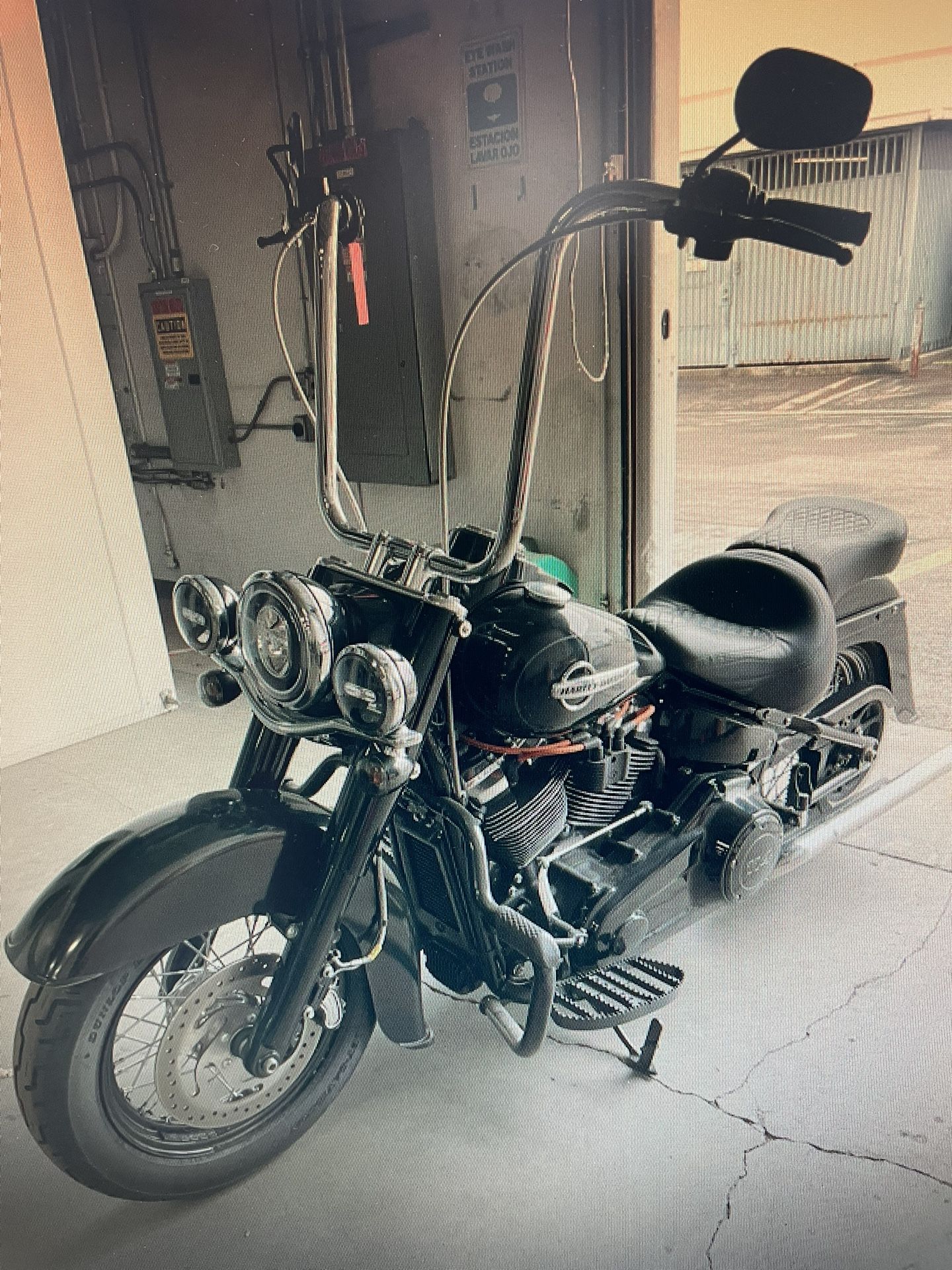 2018 Harley Davidson FLHCS