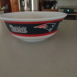 NEW ENGLAND PATRIOTS PARTY BOWL 