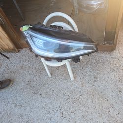 21 22 23 2021 2022 2023 VOLKSWAGEN VW ID.4 11A941035 Led Headlight Head Lamp OEM