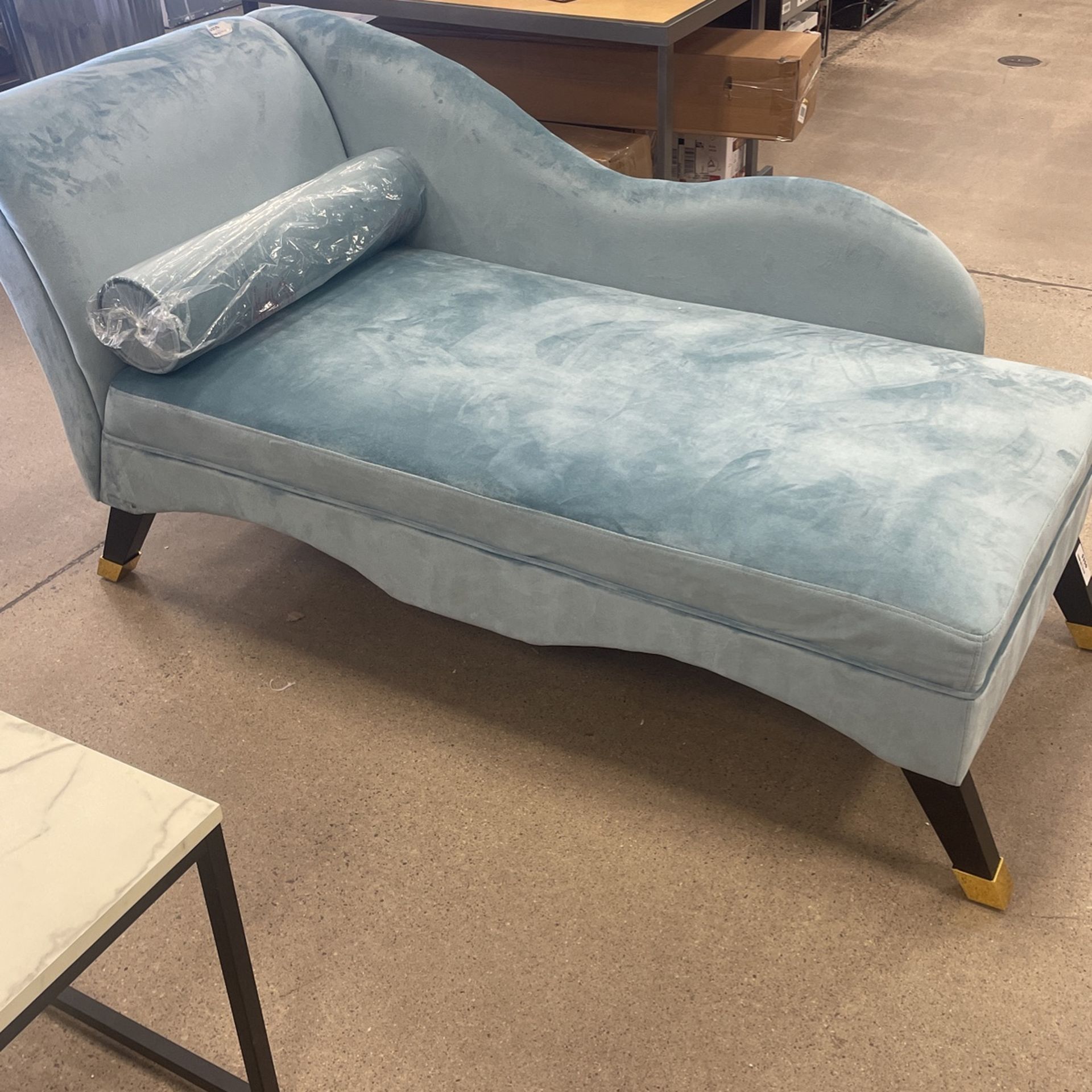 Safavieh caiden cheap chaise