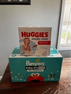 Pampers diaper & Huggies wipes