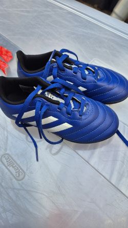 Adidas  Size 12 Boys  $8