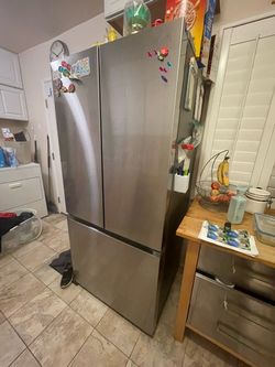 Samsung 18 cu. ft. Refrigerator