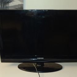 Samsung 32 Inch TV 