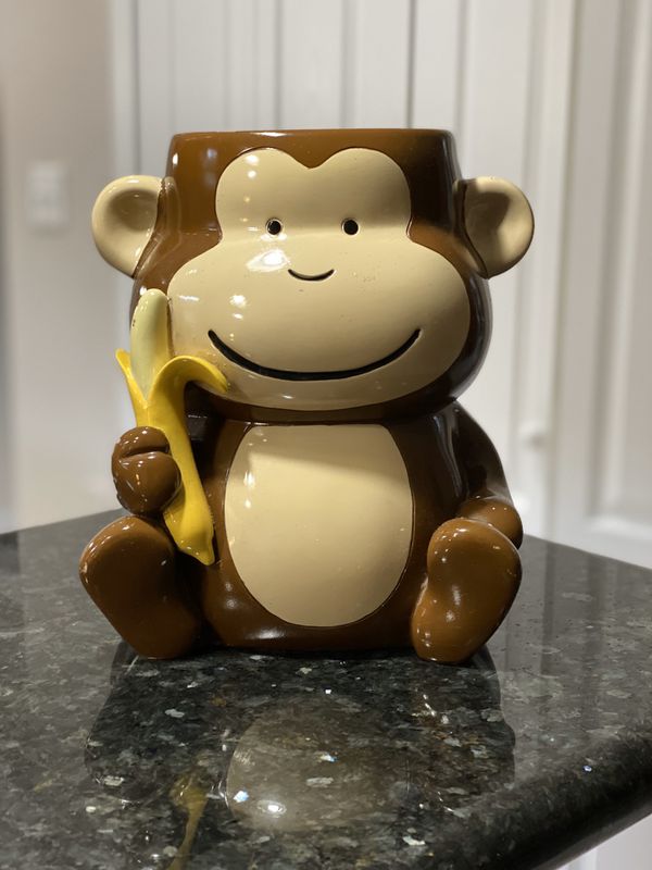 Monkey and jungle children bathroom accessories: trash can ...