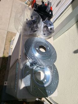 BRAND NEW CAR BRAKES ..EVERYTHING TOGETHER BEST OFFERS..SE HABLA ESPANOL..CHECK OUT MY PAGE FOR MORE ✔️ ✅️