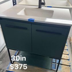 30in Bathroom Vanity With Top And Faucet
