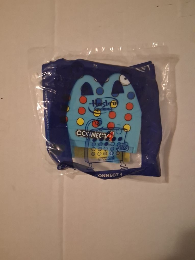 2020 McDonalds Hasbro Connect 4 Happy Meal Toy