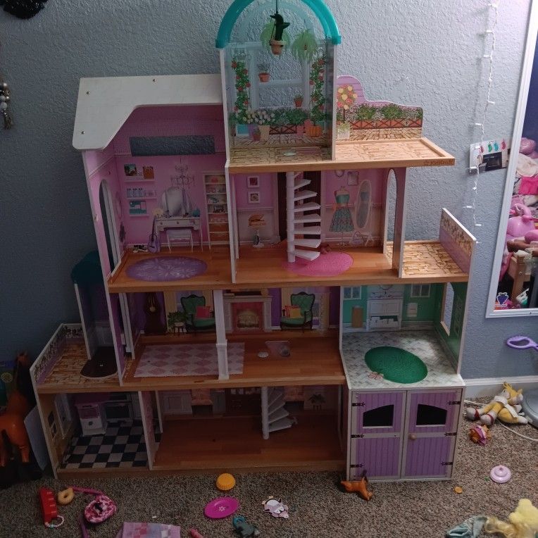 Barbie Doll House