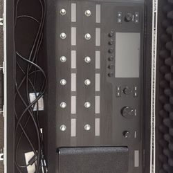 Line6 Helix Amp Modeler FX Board w/ Analog Hard Case