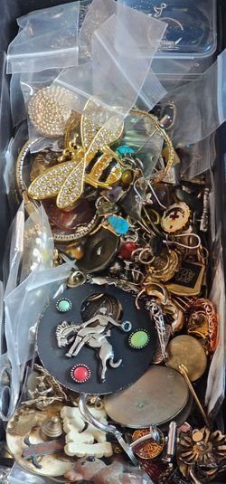 Estate Vintage and Antique Jewelry