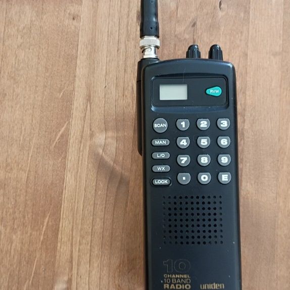 Uniden Bearcat BC 60XLT Scanner for Sale in Temecula, CA - OfferUp