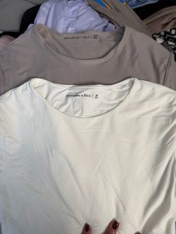 Huge namebrand clothing lot