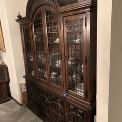 Dresden China Cabinet
