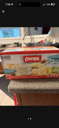 8 Pieces Pyrex Bowls Set