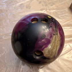 Storm crux, bowling ball