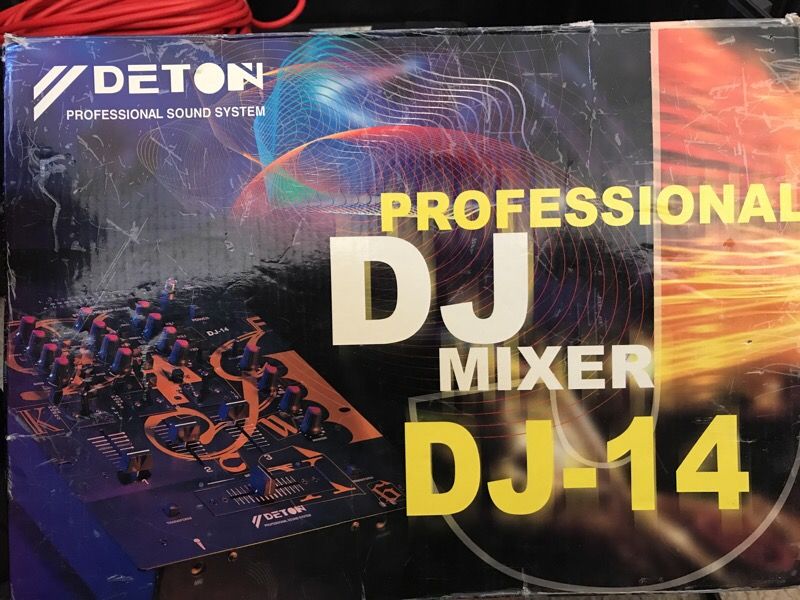 Professional DJ Mixer