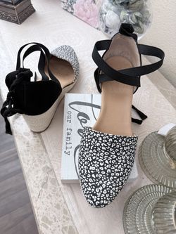 Women’s shoes