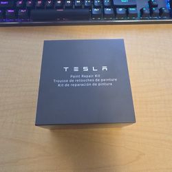 OEM Tesla Paint Repair Kit - Pearl White