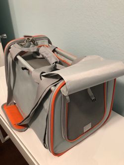 New - Pet Carrier