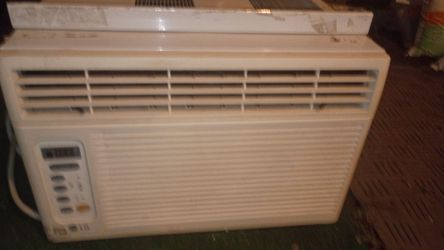 Window Air Conditioner Unit