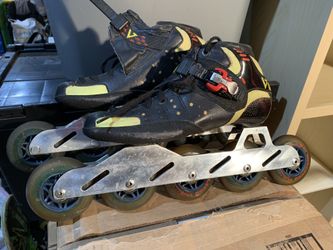 Speed skates