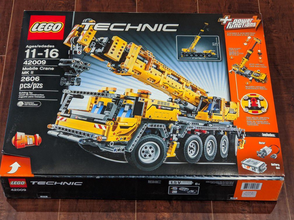 new retired LEGO #42009 motorized mobile crane Sale in Anaheim, CA - OfferUp