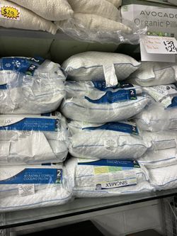 New Sealy & Purelux Gel Memory Foam Cooling Pillows