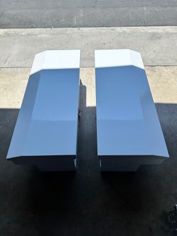 Pair of Weather Guard Model 185-3-04 - 41" Lo-Side Box - Steel - White - 3.0 cu ft 