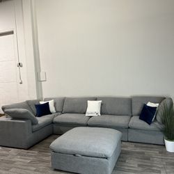 BRAND NEW! Gray CLOUD 6 Piece Modular Sectional Couch (FREE DELIVERY 🚚)
